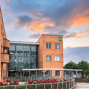 https://hotel-studios.italymilanhotels.net
